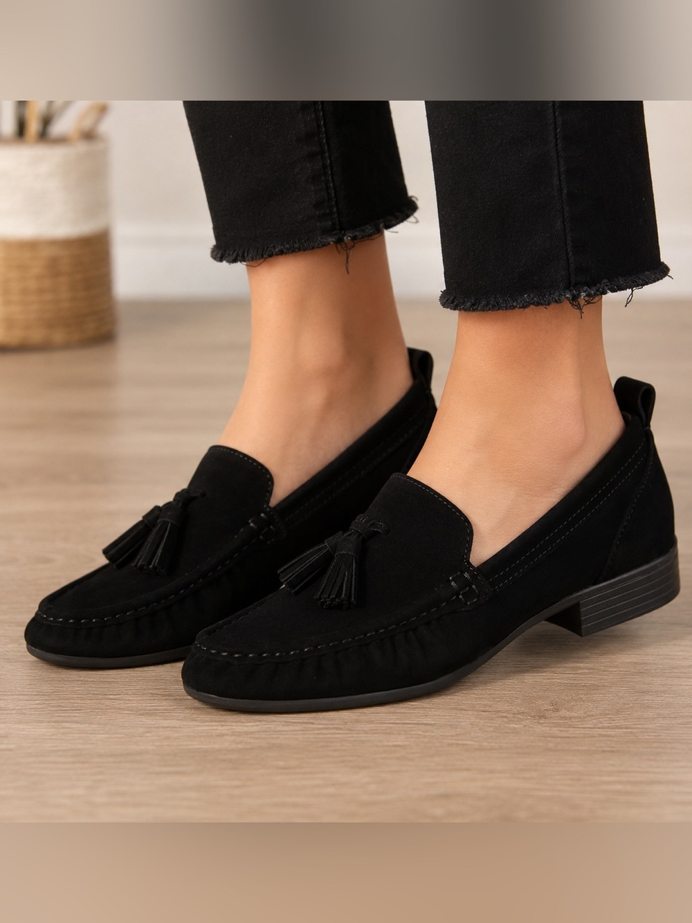 Circus by Sam Edelman Black Suede Tassel Loafers Moccasins Comfort Shoes Sz 9.5